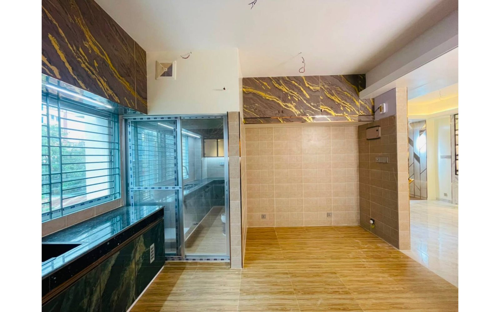 RESIDENCE  INTERIOR — gallery image 42